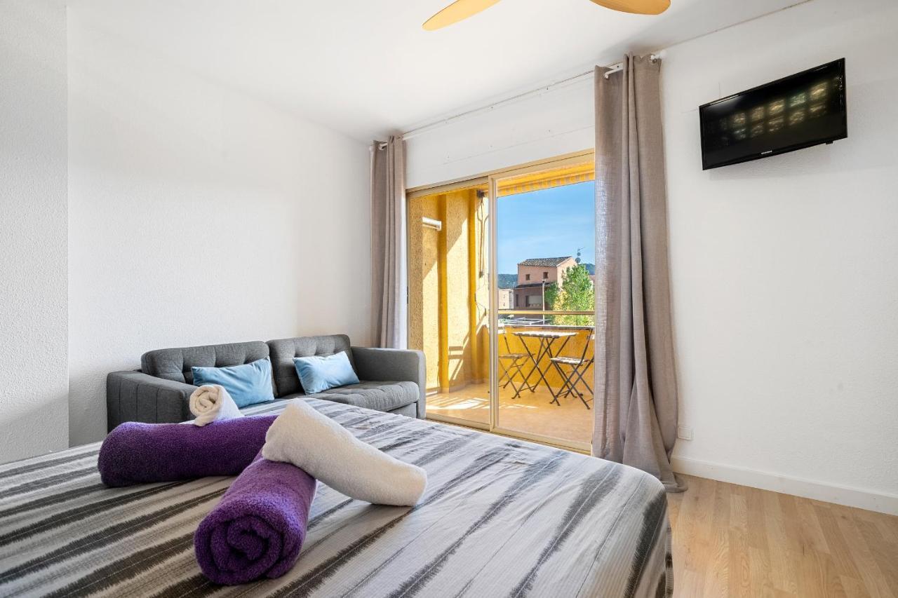 Hauzify I Apartament Casals Santa Cristina d'Aro Luaran gambar
